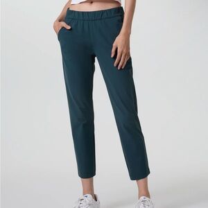 Vuori Miles to go Jogger